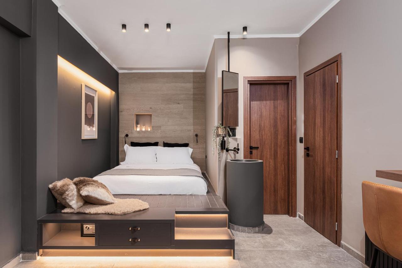 Gm Luxury Suites Калаврита Екстер'єр фото
