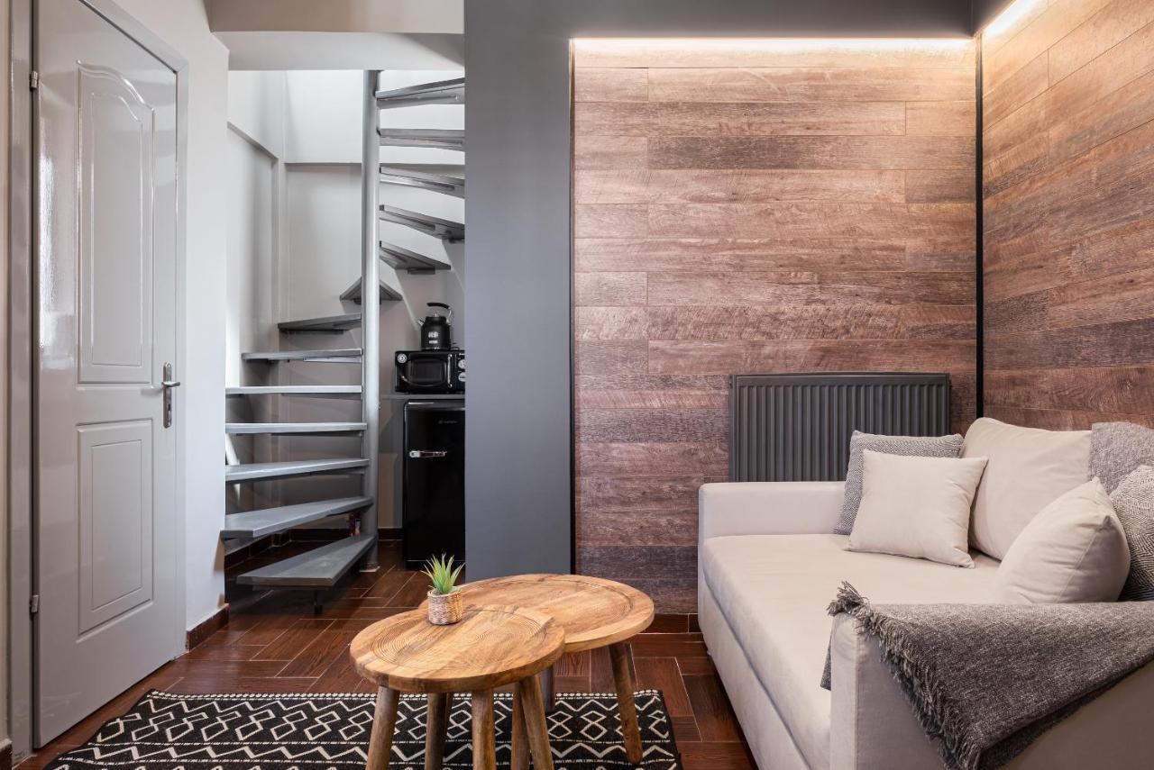 Gm Luxury Suites Калаврита Екстер'єр фото